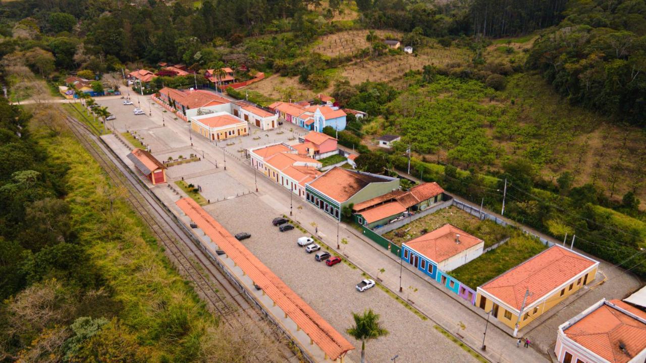 Pousada Vale Dos Jacus Guararema Exteriör bild