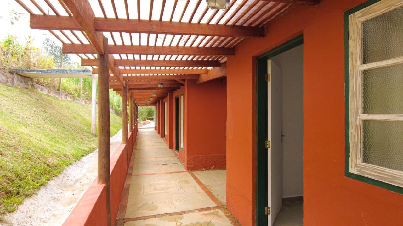 Pousada Vale Dos Jacus Guararema Exteriör bild